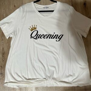 Fashion Nova Cream 'Queening' Tee